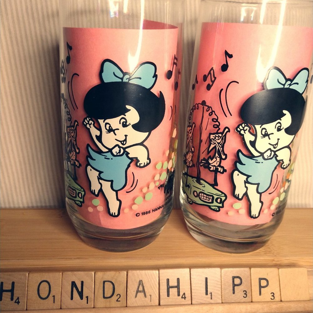 Vintage "Betty" The Flintstones Kids Pizza Hut